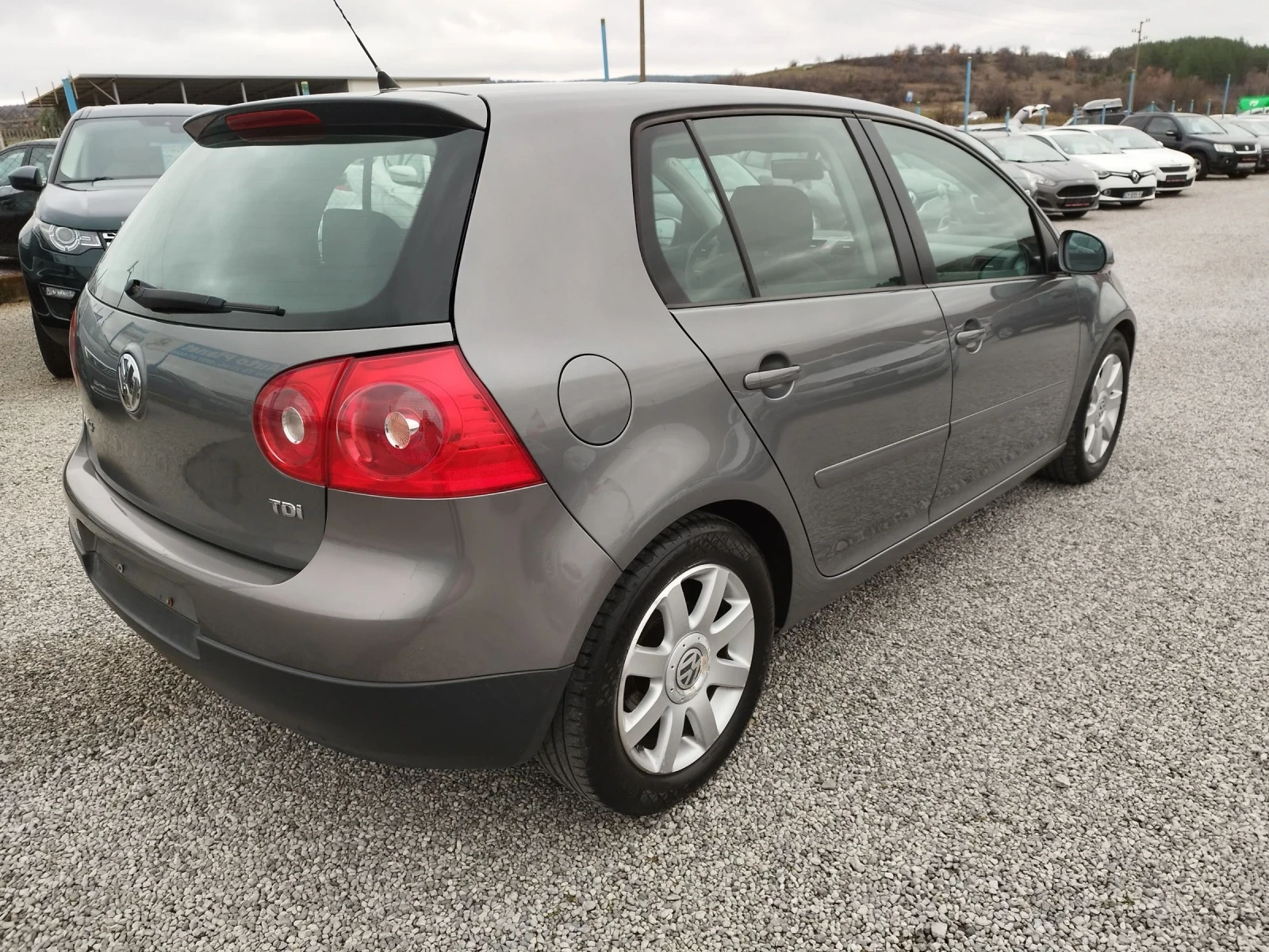 VW Golf 1.9TDI 6ск. 105к. - изображение 5