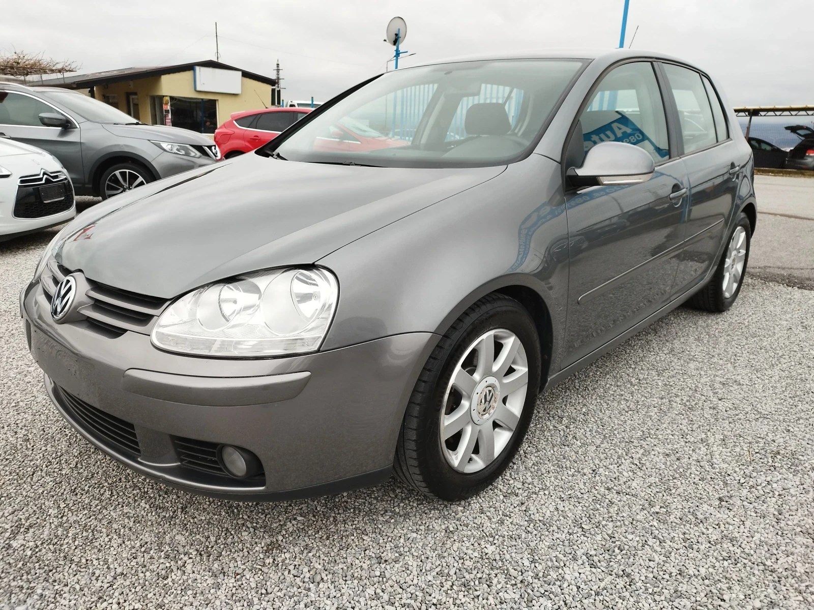 VW Golf 1.9TDI 6ск. 105к. - изображение 8