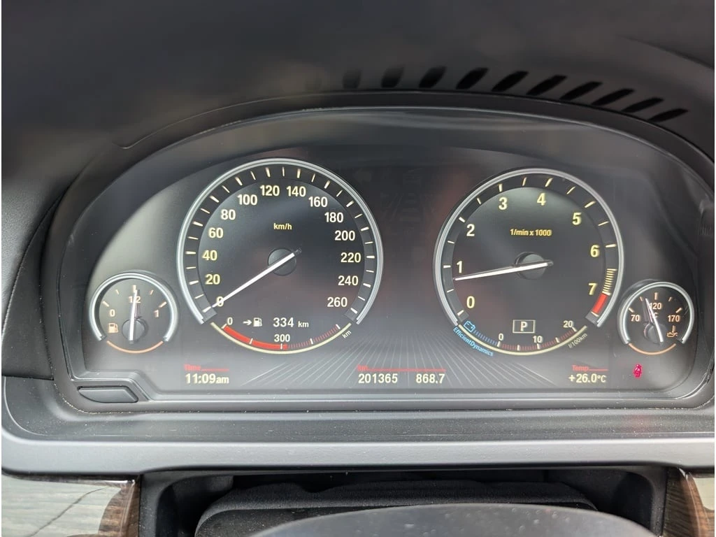 BMW 750 * 4dr Sdn 750i xDrive AWD * CARFAX * ЦЕНА ДО БГ - изображение 8