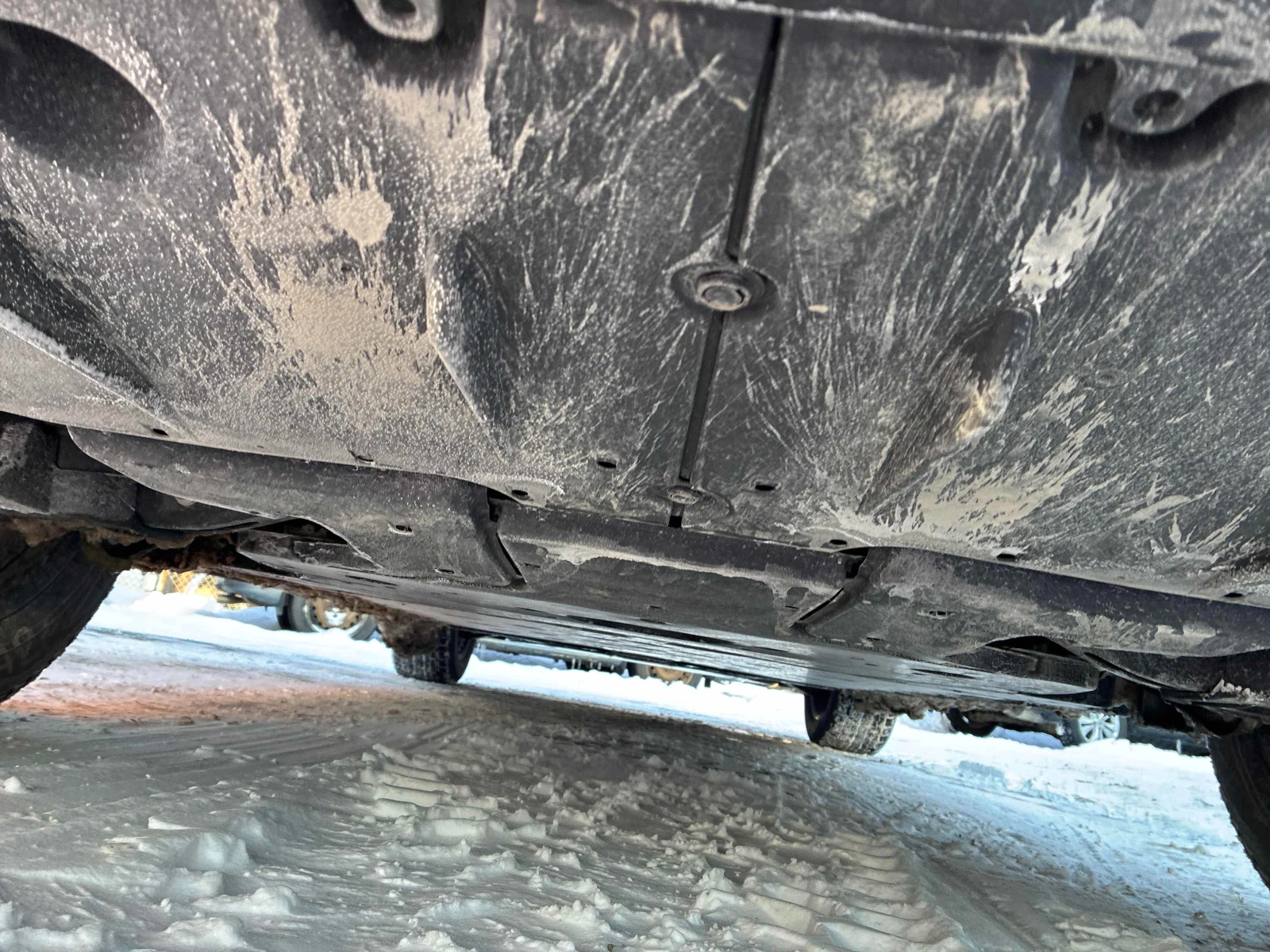 Toyota bZ4X LE FWD | Mobile.bg � ����������� 14