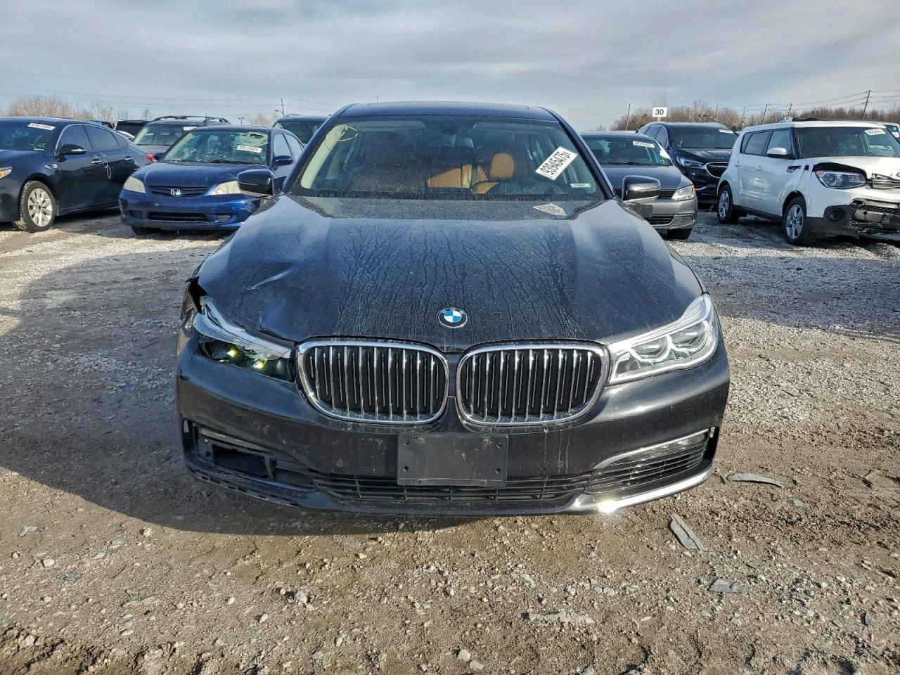 BMW 750 XDRIVE* ДИГИТАЛНО* ТАБЛО* 360КАМЕРА* LANE* ASSIST*, снимка 5 - Автомобили и джипове - 53959519