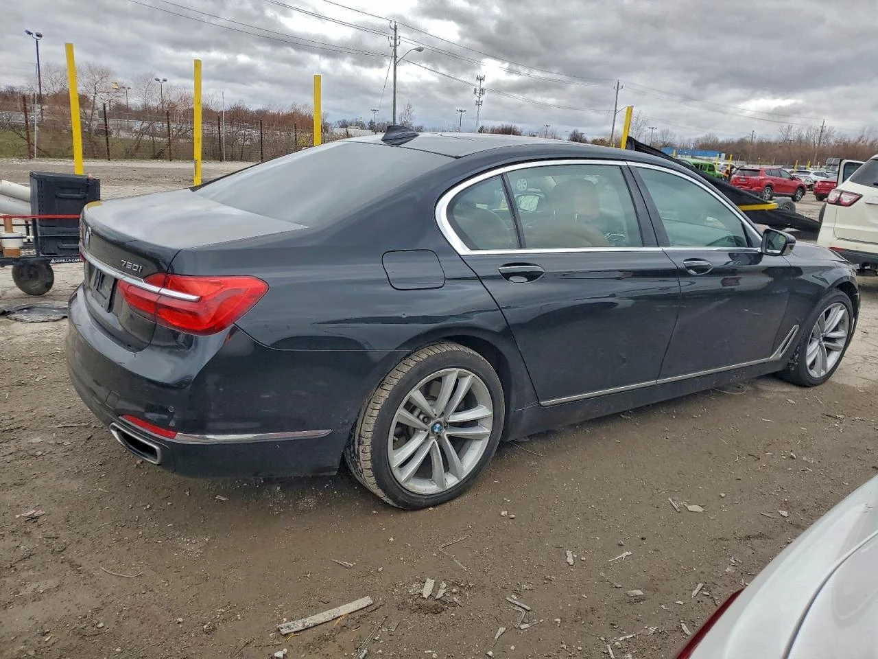 BMW 750 XDRIVE* ДИГИТАЛНО* ТАБЛО* 360КАМЕРА* LANE* ASSIST*, снимка 2 - Автомобили и джипове - 53959519