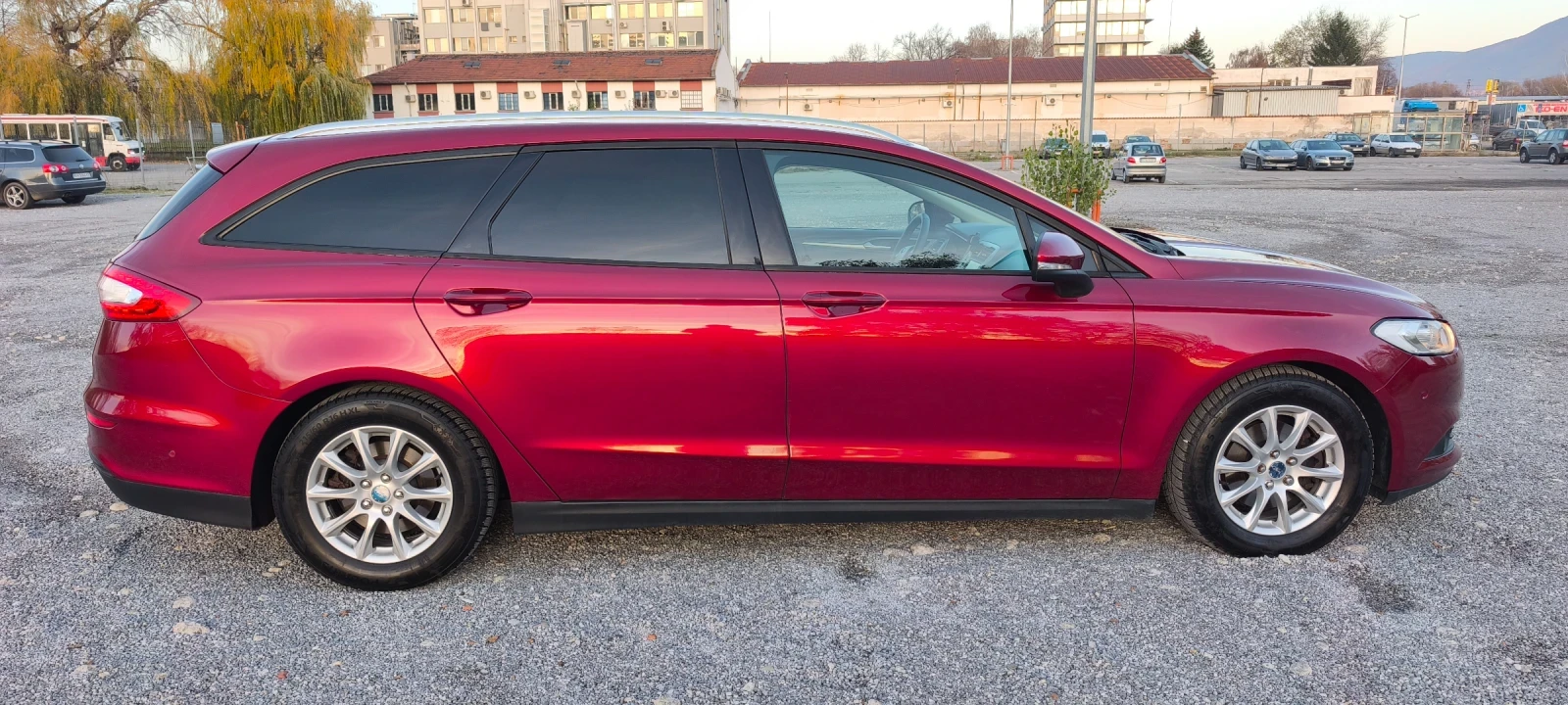 Ford Mondeo 2.0TDCI, снимка 2 - Автомобили и джипове - 54677576
