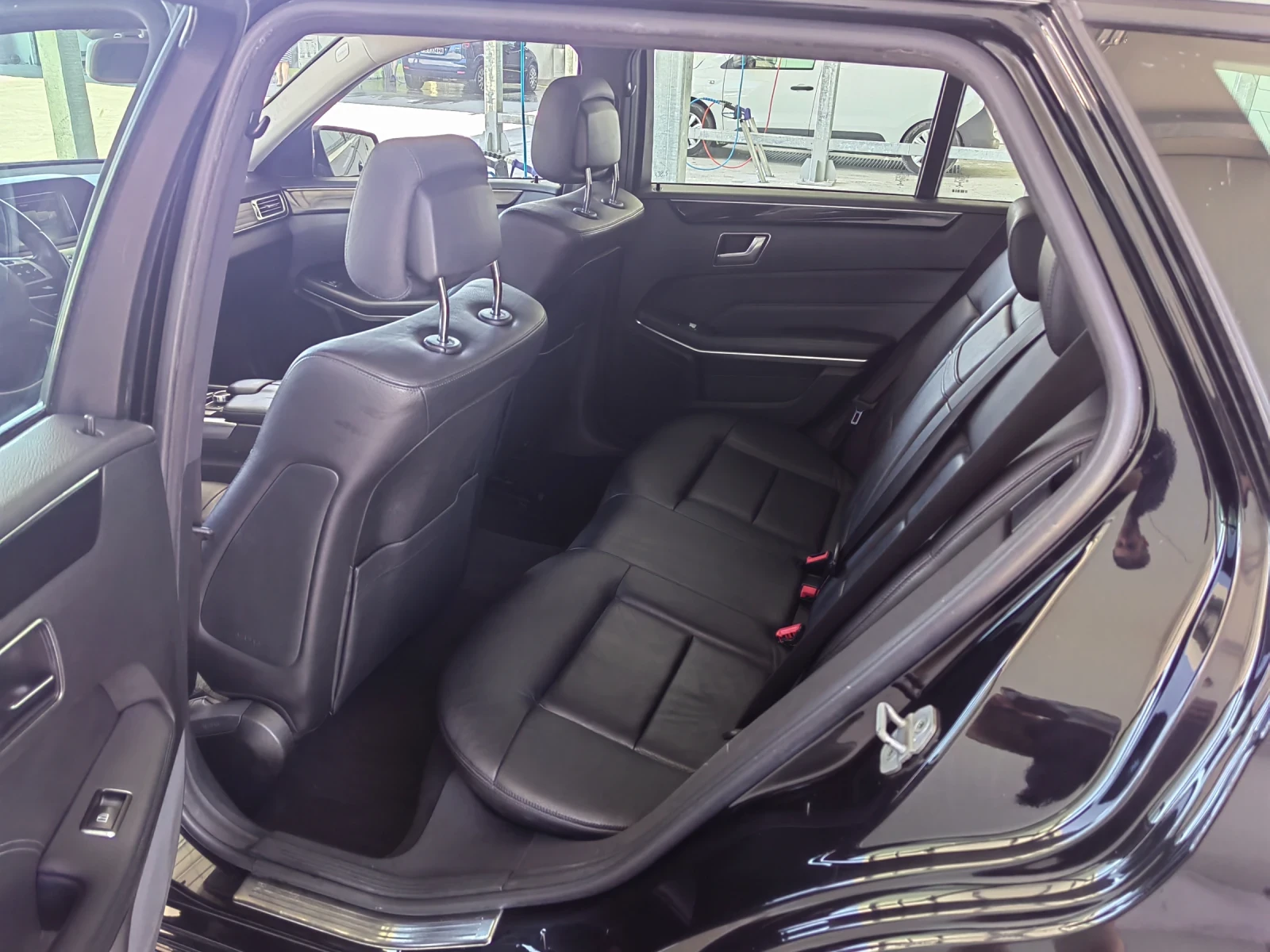 Mercedes-Benz E 220 Face, снимка 16 - Автомобили и джипове - 54912824
