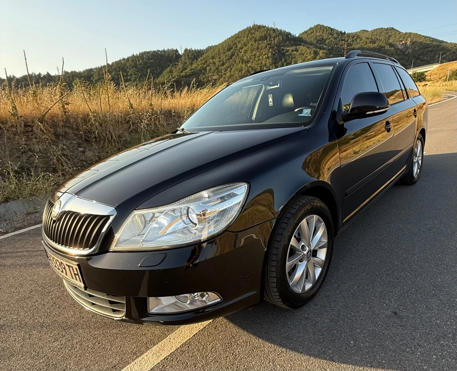 Skoda Octavia 1.6 TDI 105, снимка 2 - Автомобили и джипове - 55161299