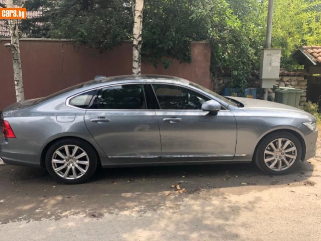 Volvo S90 D5