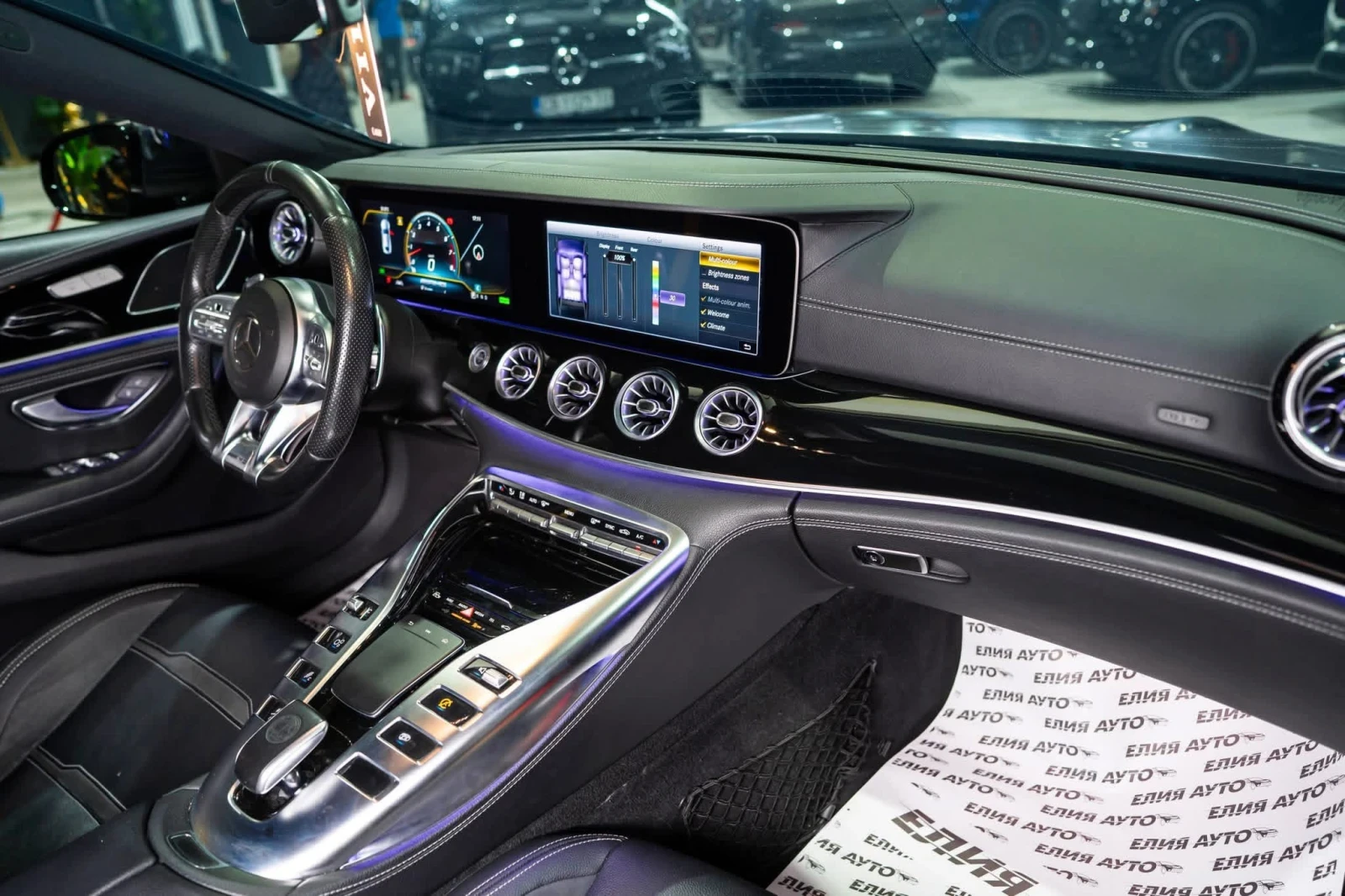 Mercedes-Benz AMG GT 53 4MATIC+ LED NAVI HUD 360 ЛИЗИНГ 100%, снимка 13 - Автомобили и джипове - 55487174