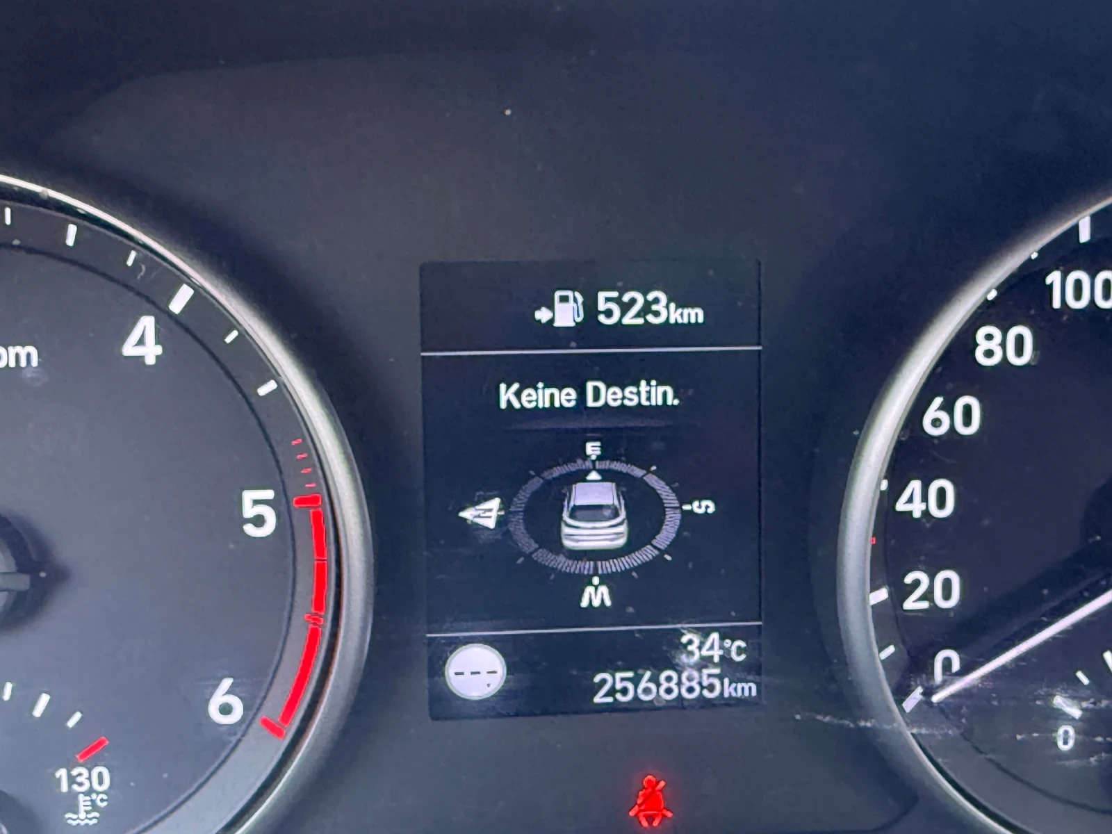 Hyundai I30 1.6 дизел, снимка 10 - Автомобили и джипове - 55492608