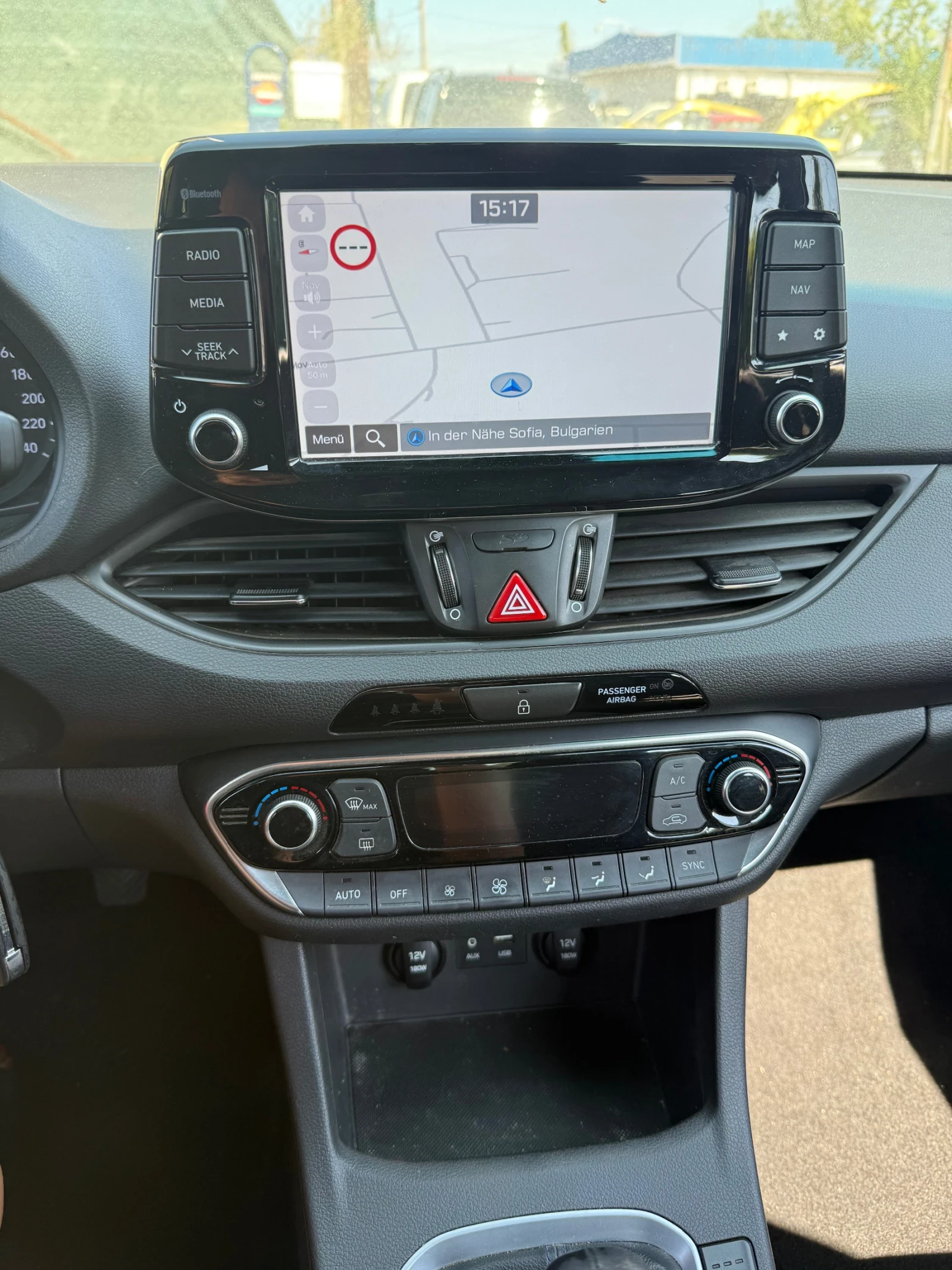 Hyundai I30 1.6 дизел, снимка 11 - Автомобили и джипове - 55492608