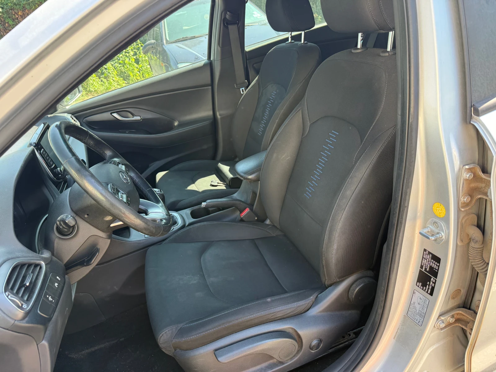 Hyundai I30 1.6 дизел, снимка 9 - Автомобили и джипове - 55492608