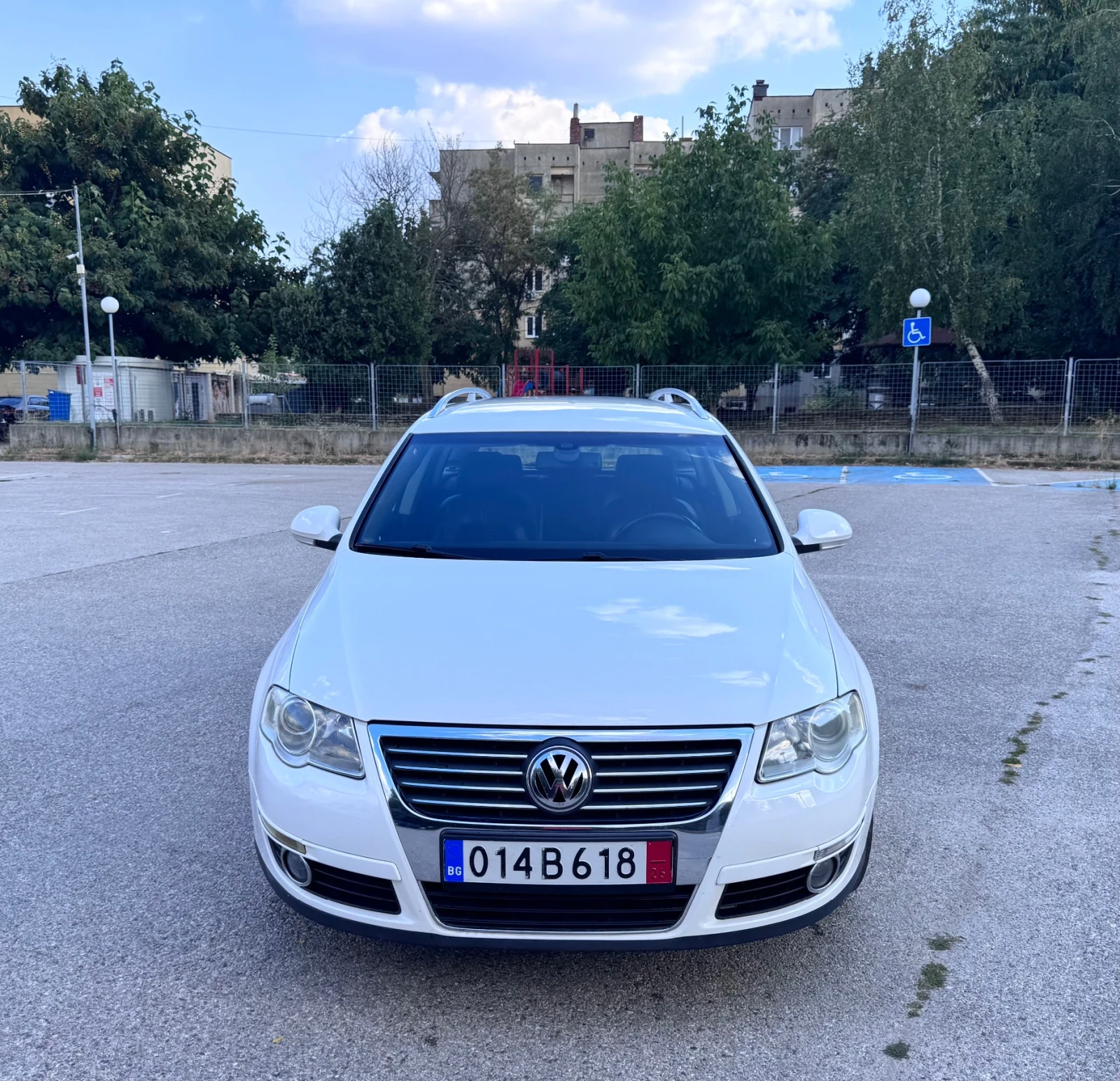 VW Passat 2.0Tdi 170cv Highline кожа /нави, снимка 2 - Автомобили и джипове - 55582827