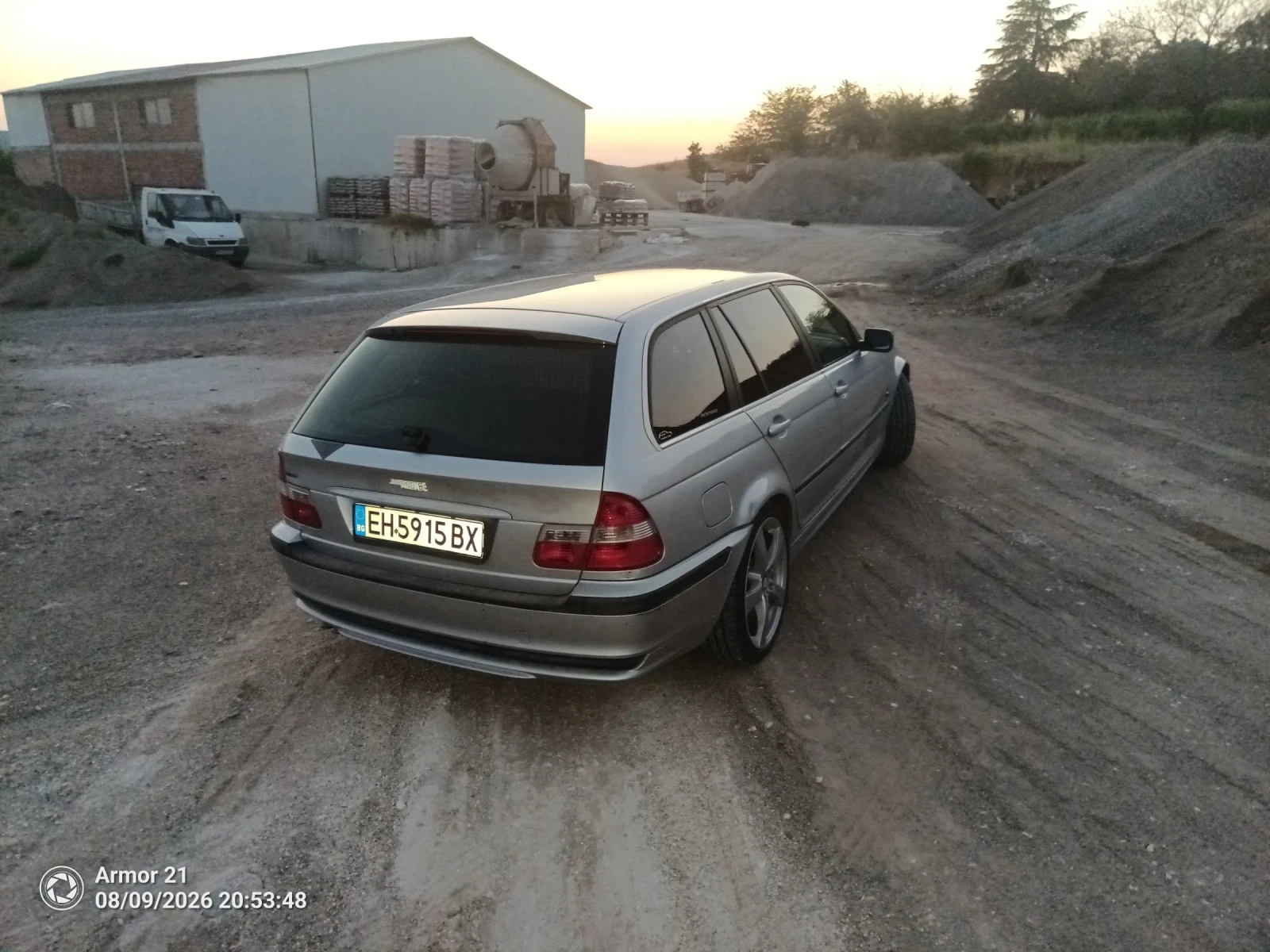 BMW 330, снимка 3 - Автомобили и джипове - 55607325