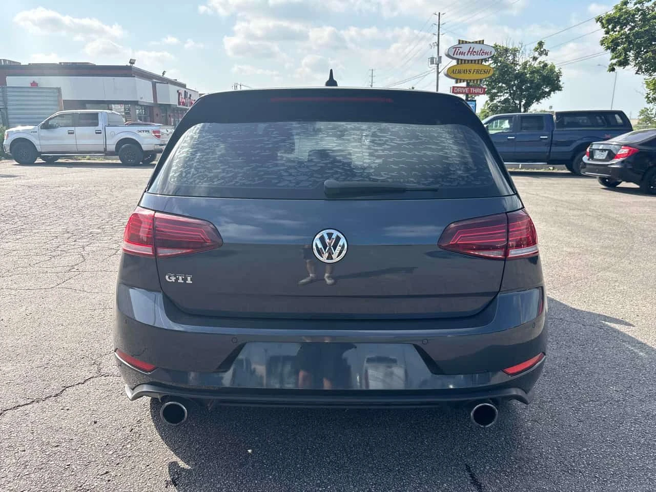 VW Golf * 5 door Manual * CARFAX * ЦЕНА ДО БГ, снимка 5 - Автомобили и джипове - 55646832