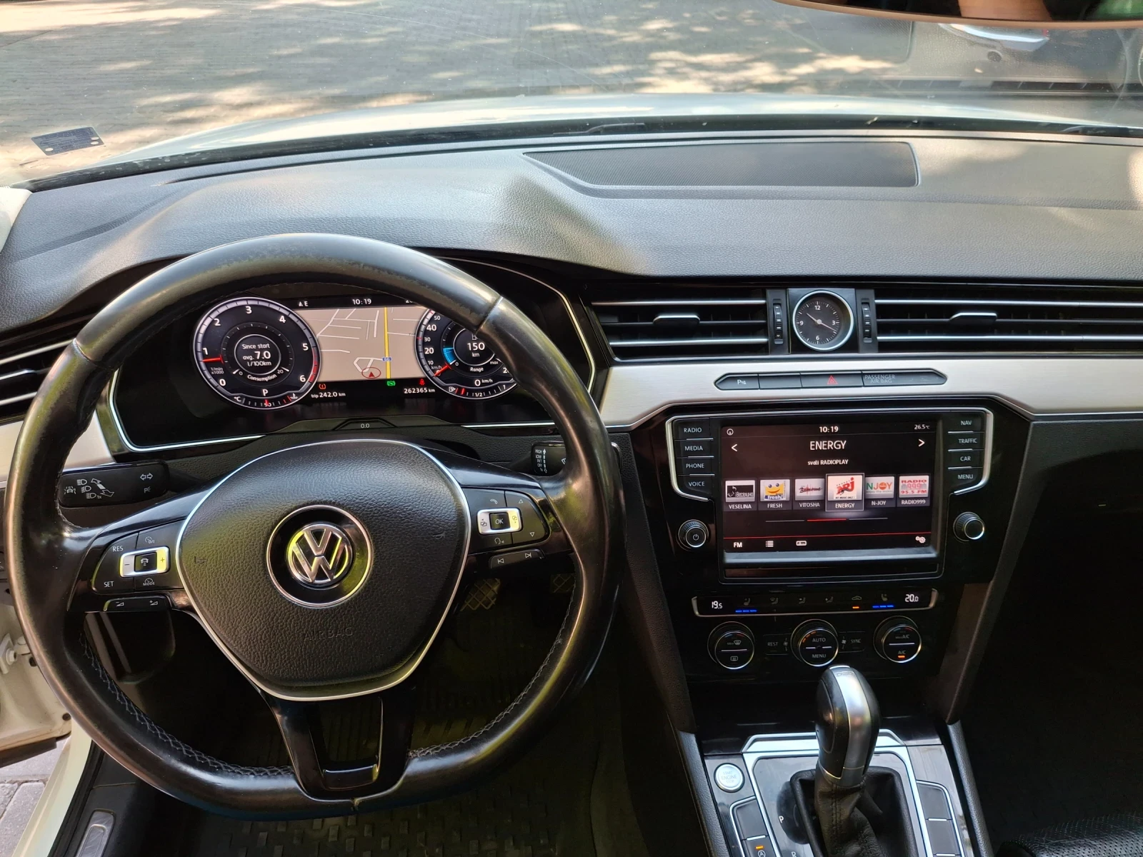 VW Passat 2.0/150 TDI/ Digital, снимка 4 - Автомобили и джипове - 55885222