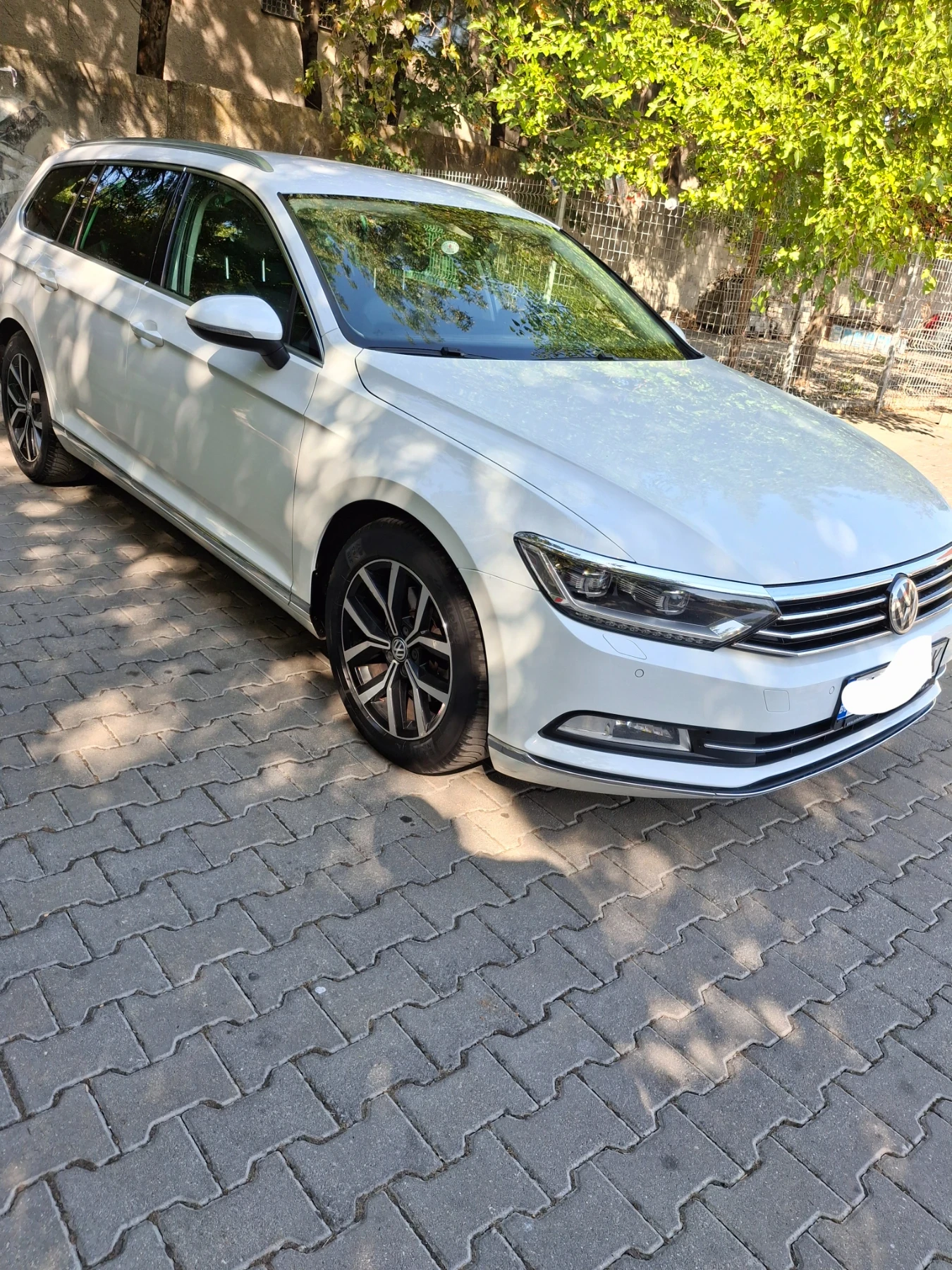 VW Passat 2.0/150 TDI/ Digital