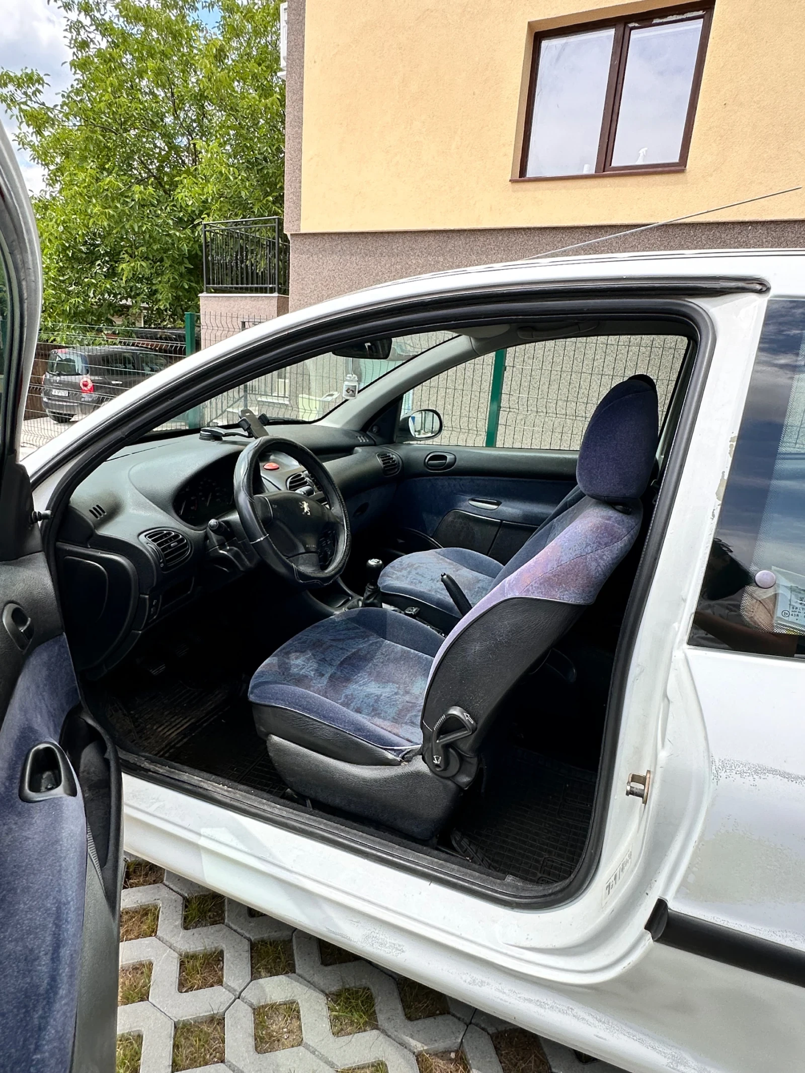 Peugeot 206, снимка 6 - Автомобили и джипове - 55953842