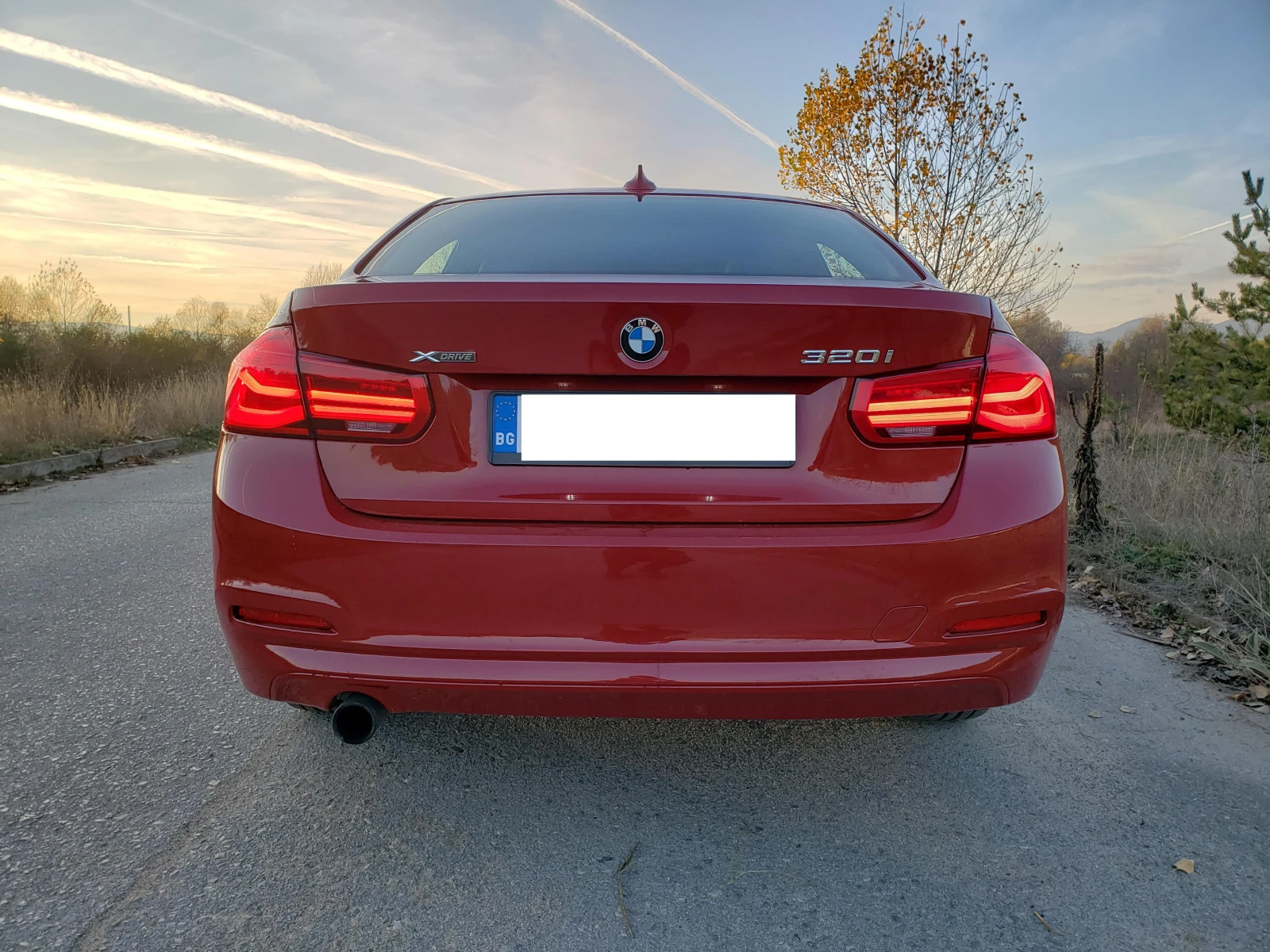 BMW 320 XDrive, снимка 2 - Автомобили и джипове - 56359219