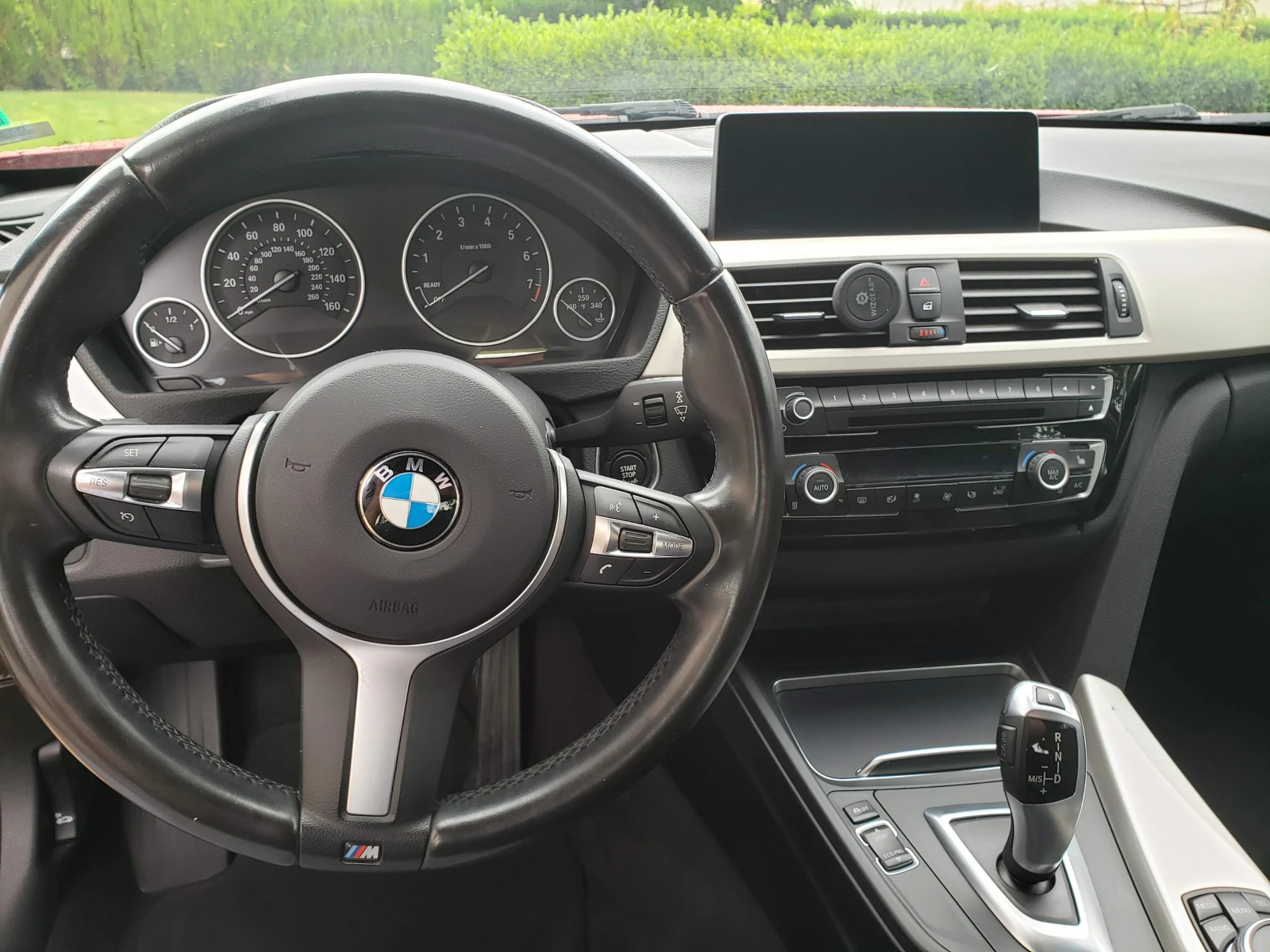 BMW 320 XDrive, снимка 8 - Автомобили и джипове - 56359219