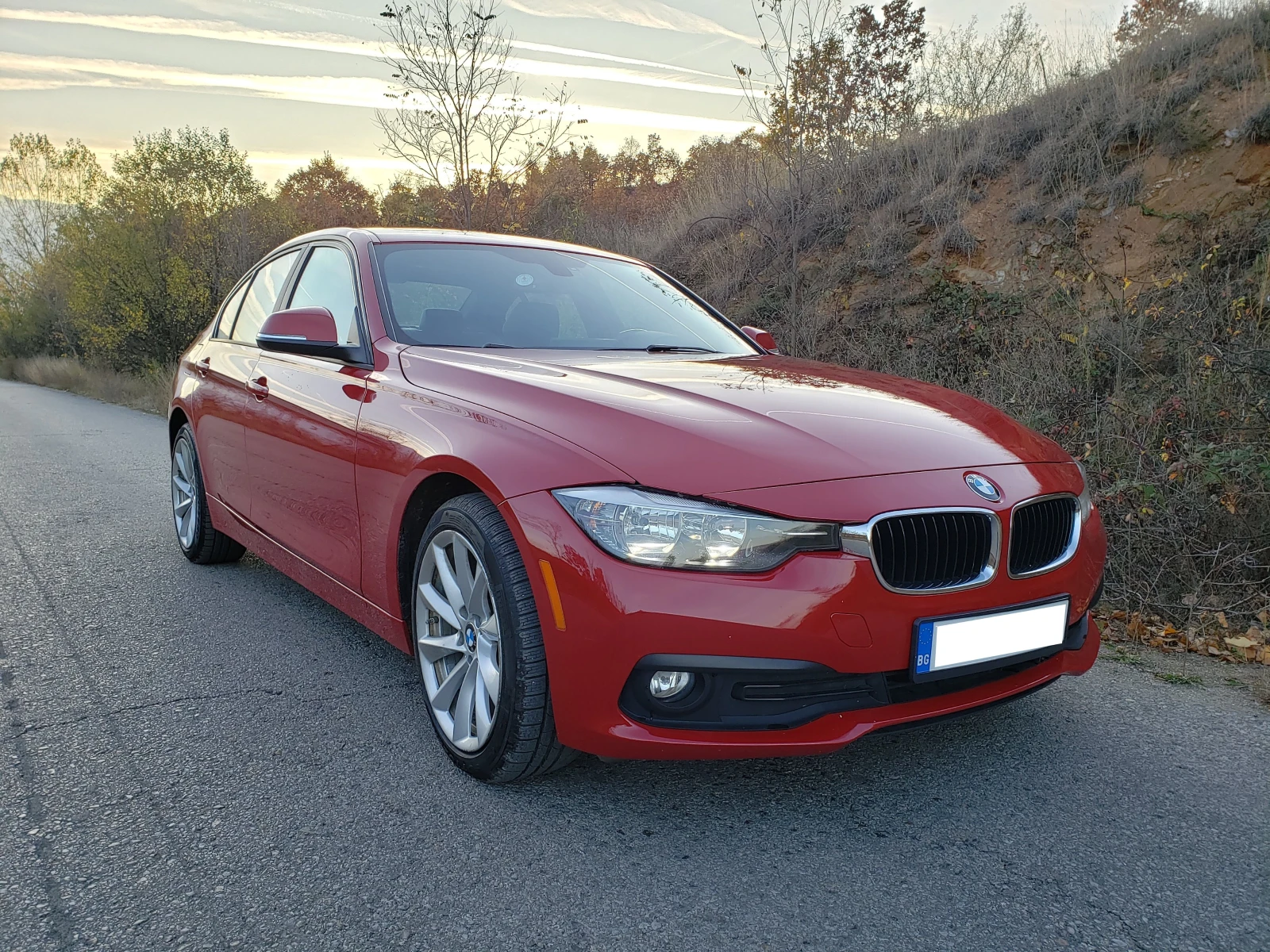 BMW 320 XDrive, снимка 6 - Автомобили и джипове - 56359219