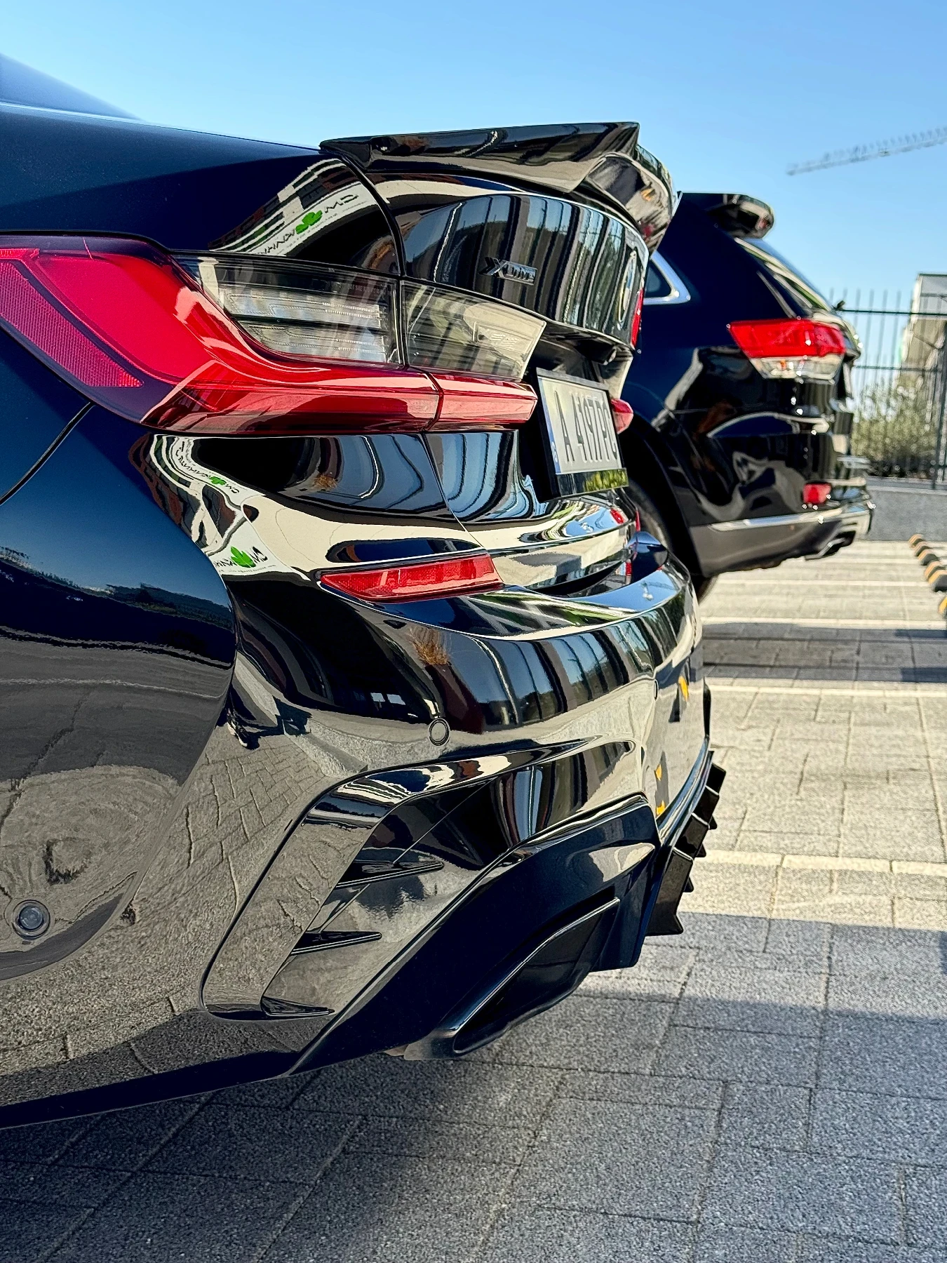 BMW 330 XI M-pack, снимка 5 - Автомобили и джипове - 56486169