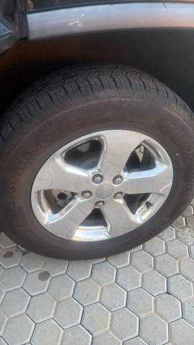 Jeep Grand cherokee 3.0D 111000KM. EURO 5 - 14500 лв. / 7413.73 € - 59324209 12