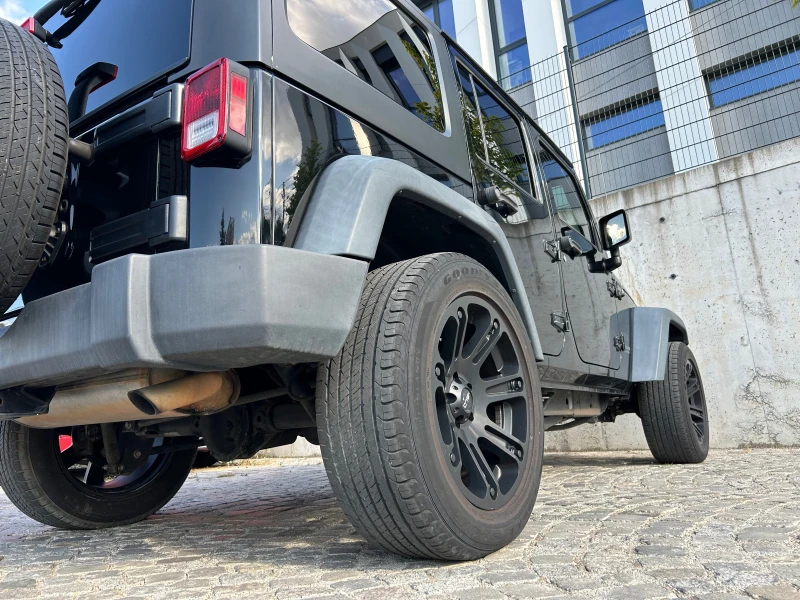 Jeep Wrangler, снимка 14 - Автомобили и джипове - 49526716