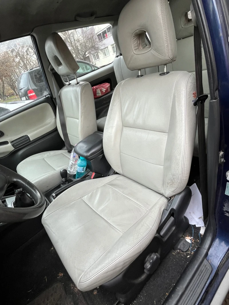 Suzuki Grand vitara, снимка 9 - Автомобили и джипове - 48297210