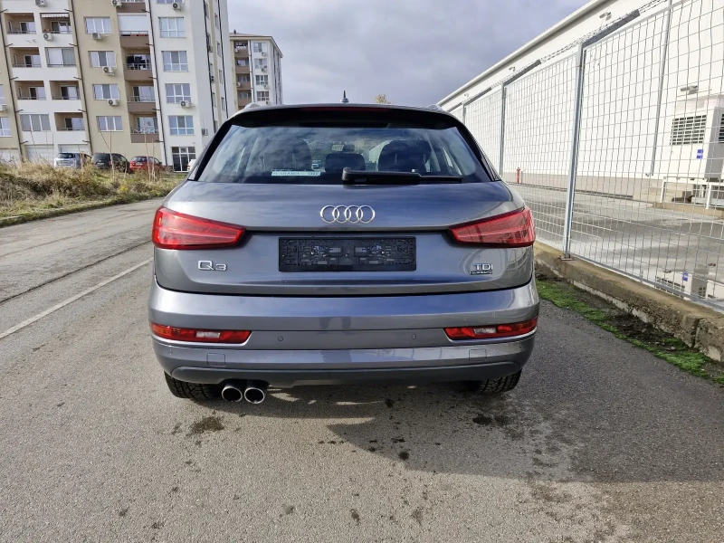 Audi Q3 2.0 TDI  184к.с Quattro панорама, снимка 8 - Автомобили и джипове - 48385016