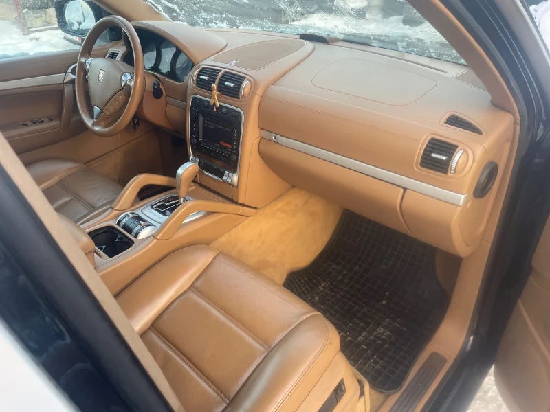 Porsche Cayenne 3, 2, снимка 10 - Автомобили и джипове - 48711509