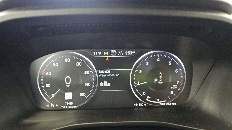 Volvo XC40 T5 R-Design, снимка 8 - Автомобили и джипове - 52516073