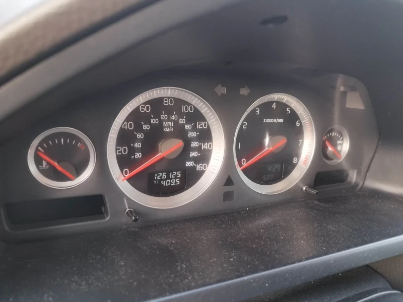 Volvo Xc90, снимка 8 - Автомобили и джипове - 52727544