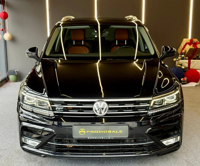VW Tiguan R-Line* 4Motion* Panorama* Подгрев* Лизинг, снимка 2 - Автомобили и джипове - 53085884