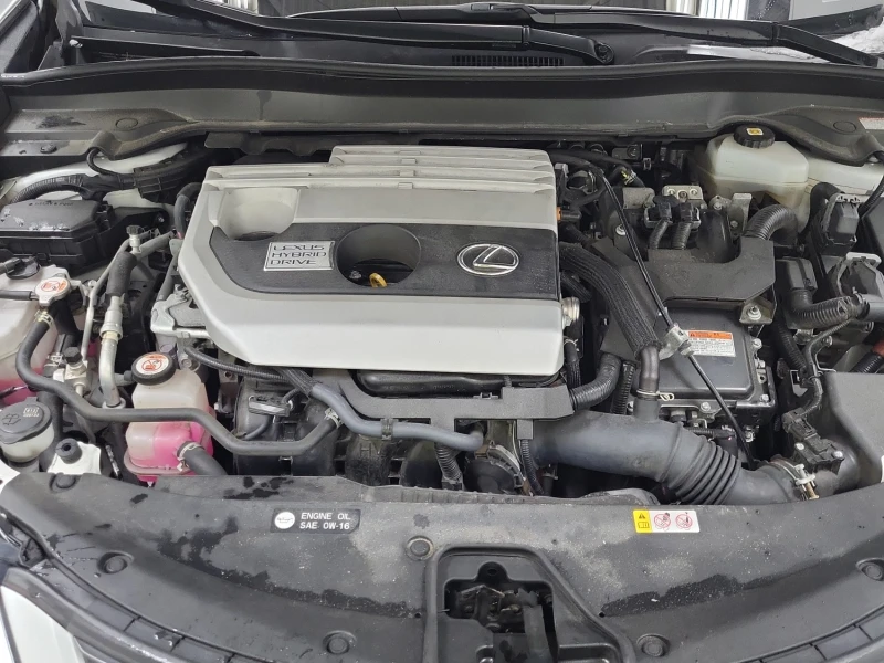 Lexus UX 250h ПОДГРЕВ/КЕЙЛЕС/НАВИ/КАМЕРА, снимка 15 - Автомобили и джипове - 53479227