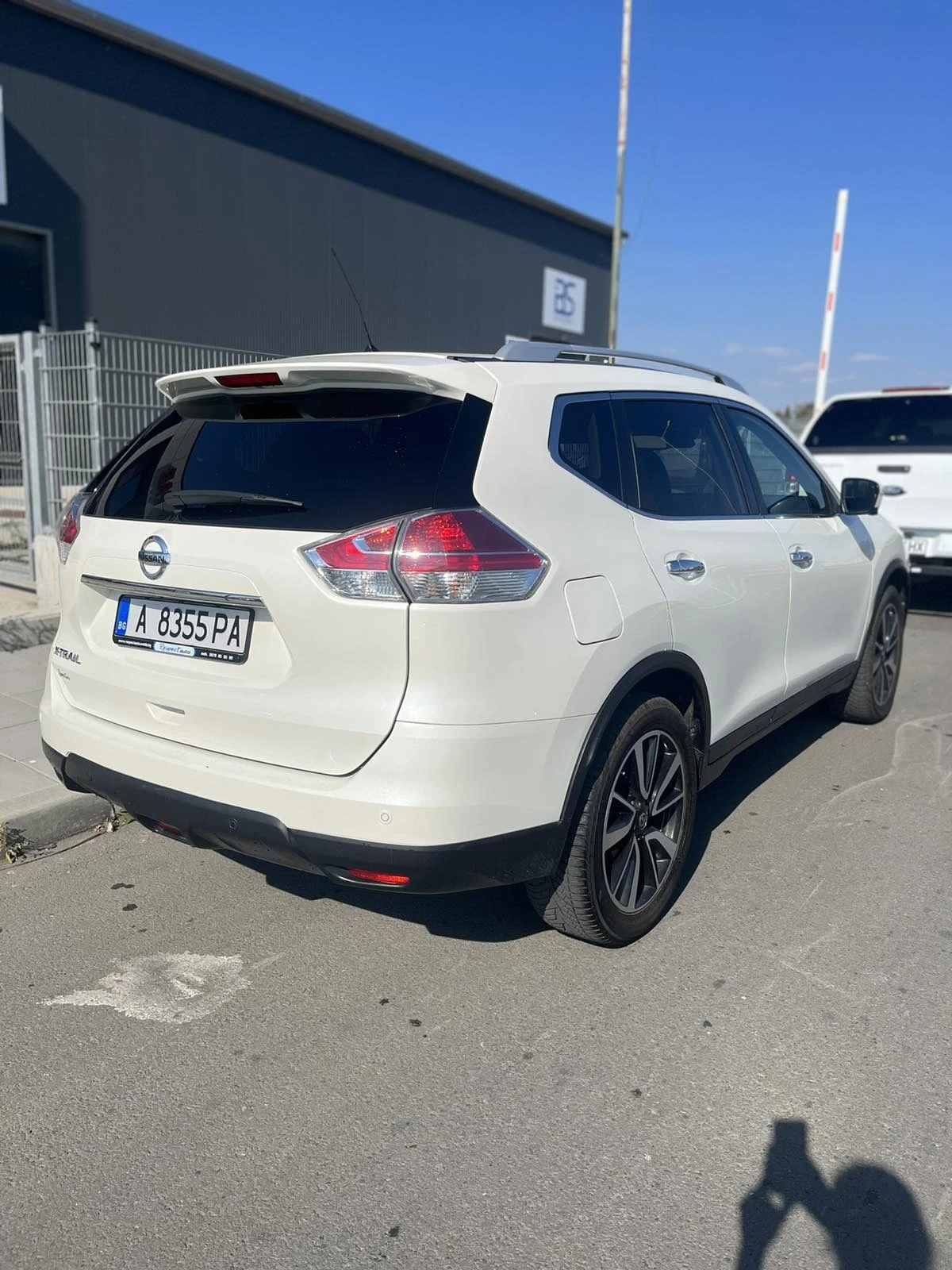 Nissan X-trail 1.6 DCi/Фактура с ДДС/7 места - изображение 3