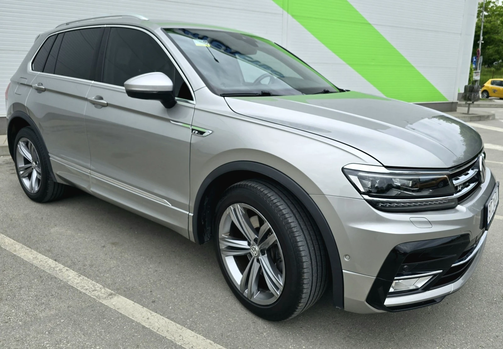 VW Tiguan  - изображение 7