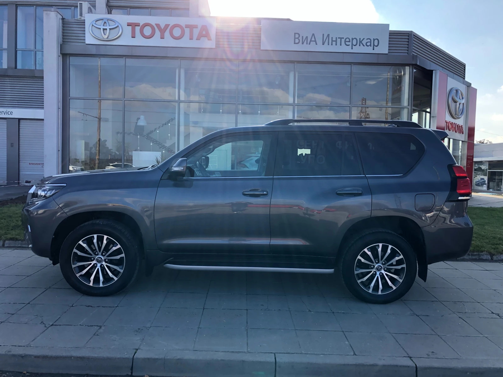 Toyota Land cruiser 2.8 D-4D Luxury Premium - изображение 3