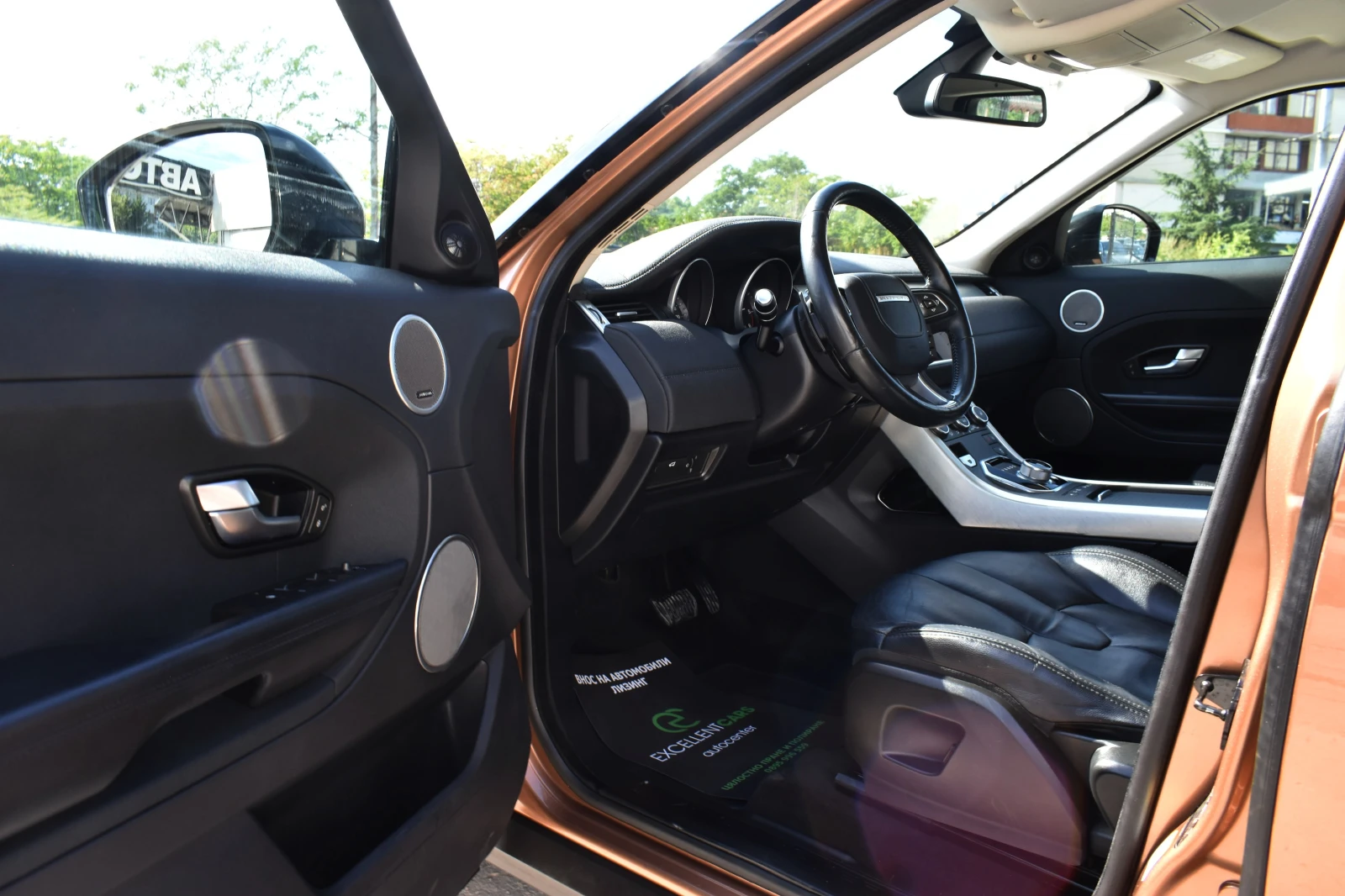 Land Rover Range Rover Evoque 2.2D* 150H.P* 4x4* ALL-TERRAIN - изображение 9