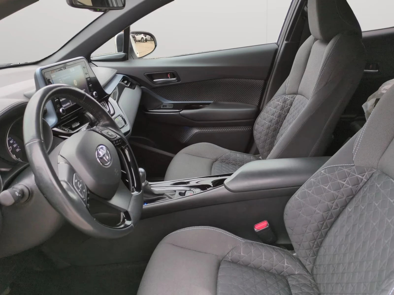 Toyota C-HR 1.8HEV/122HP/PARKASS./LED/CAM/ACC/BSA/KLESS/902f - изображение 10