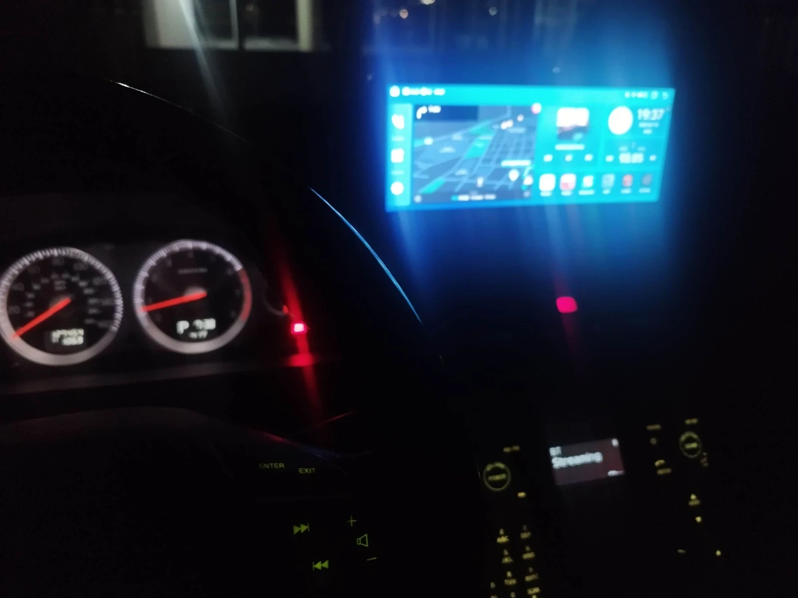 Volvo Xc90 3.2, снимка 5 - Автомобили и джипове - 52727544