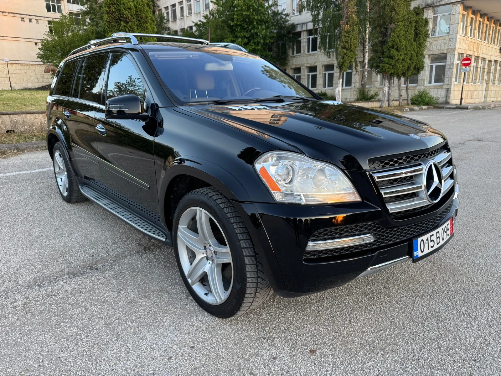 Mercedes-Benz GL 500 388k.c. AMG 7-местен !!!, снимка 9 - Автомобили и джипове - 54582097