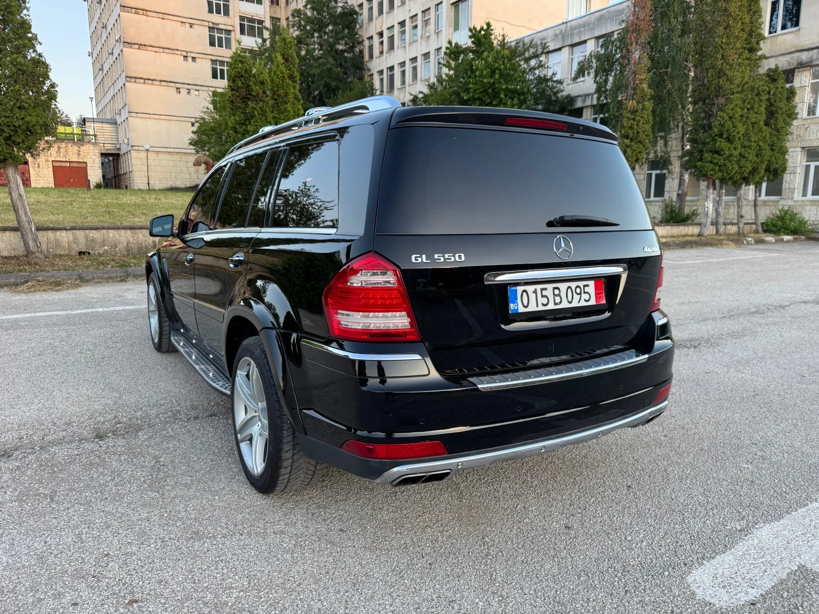 Mercedes-Benz GL 500 388k.c. AMG 7-местен !!!, снимка 5 - Автомобили и джипове - 54582097