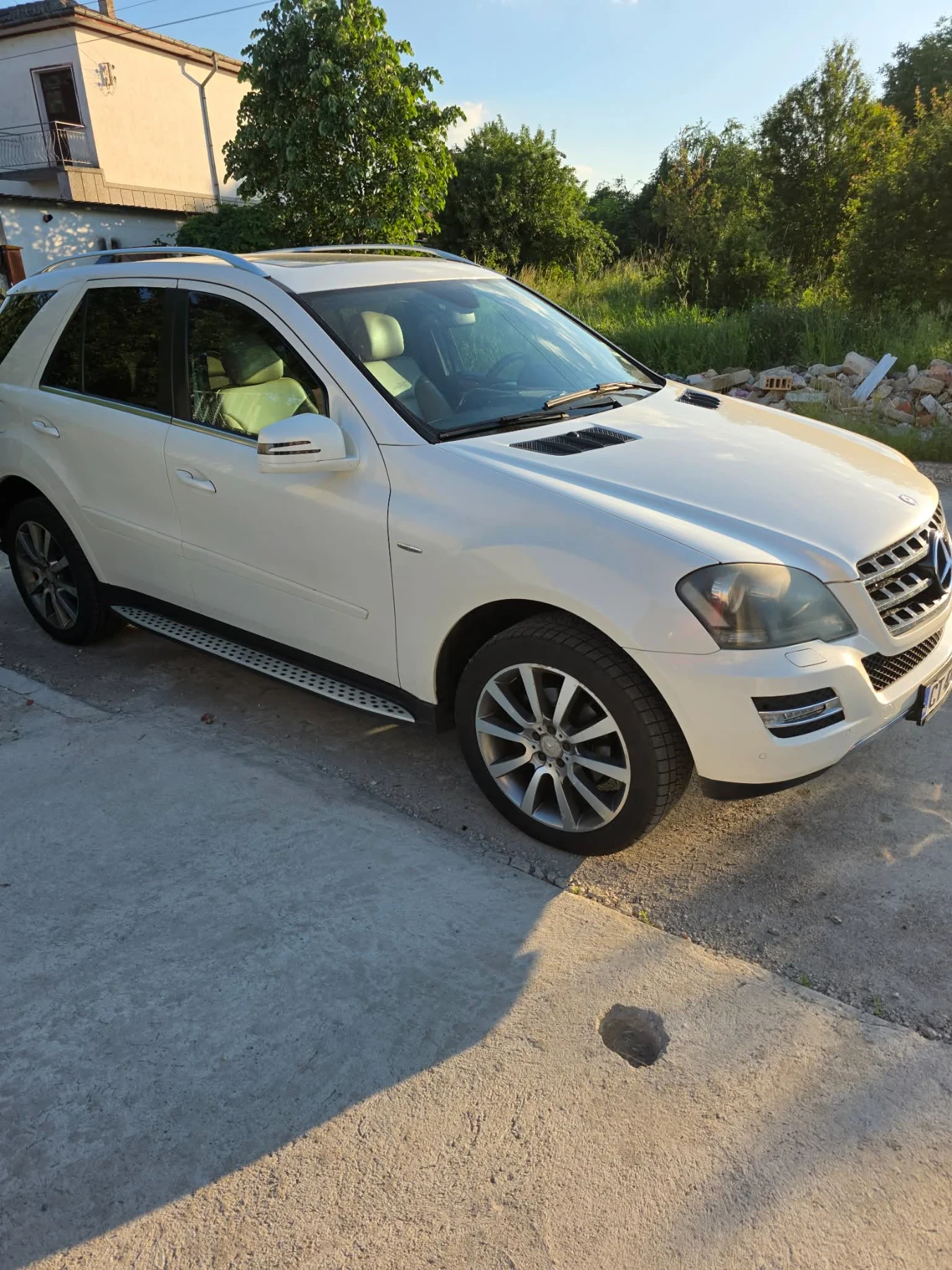 Mercedes-Benz ML 350 Grand Edition, снимка 2 - Автомобили и джипове - 54970297
