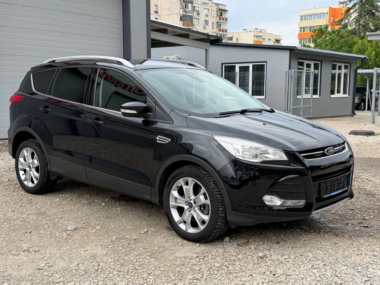 Ford Kuga 2.0TDCI* FACE* TITANIUM* NAVI* , снимка 3 - Автомобили и джипове - 55211084