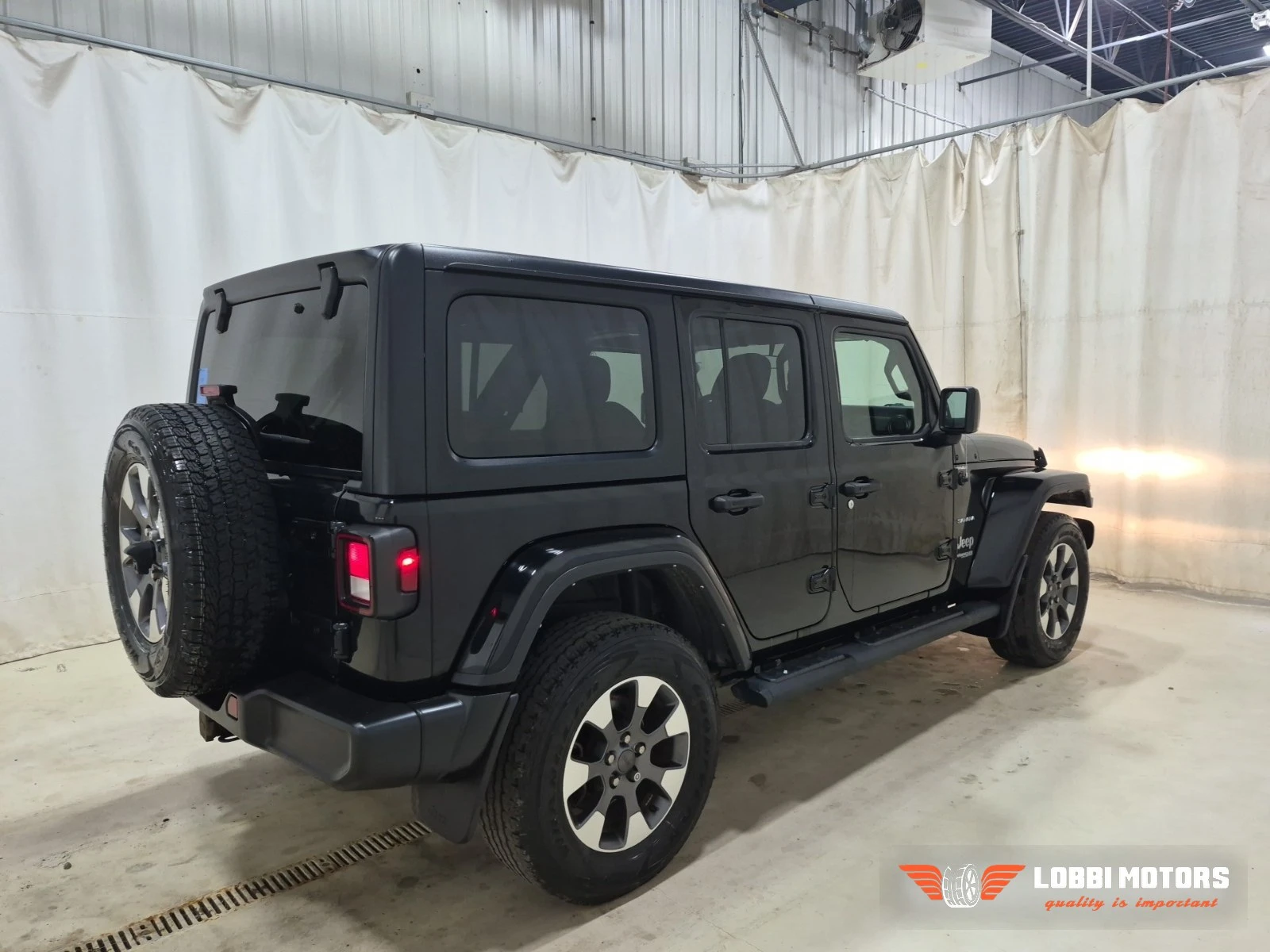 Jeep Wrangler, снимка 3 - Автомобили и джипове - 55928265