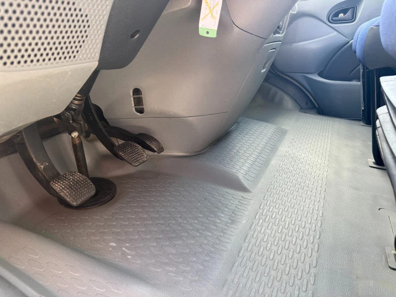 Iveco Daily 35C12 до 3.5т. 4.36м. , снимка 16 - Бусове и автобуси - 53097681