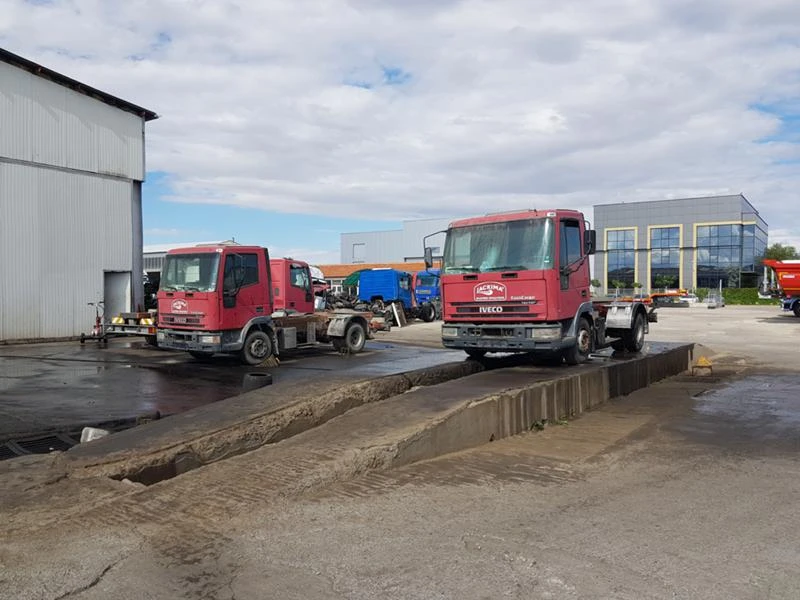 Iveco Eurocargo 100E18 tector  4бр., снимка 2 - Камиони - 30241125