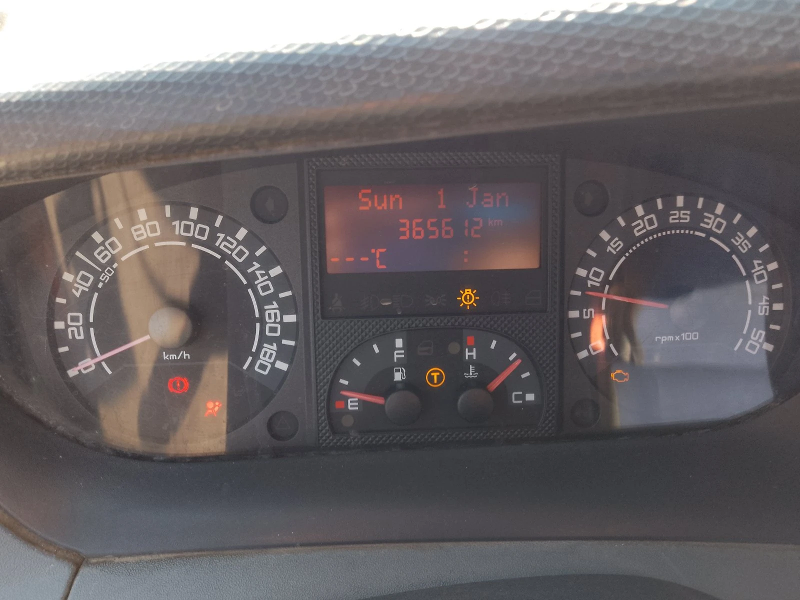 Iveco Daily 60C18  6 ����� | Mobile.bg � ����������� 15