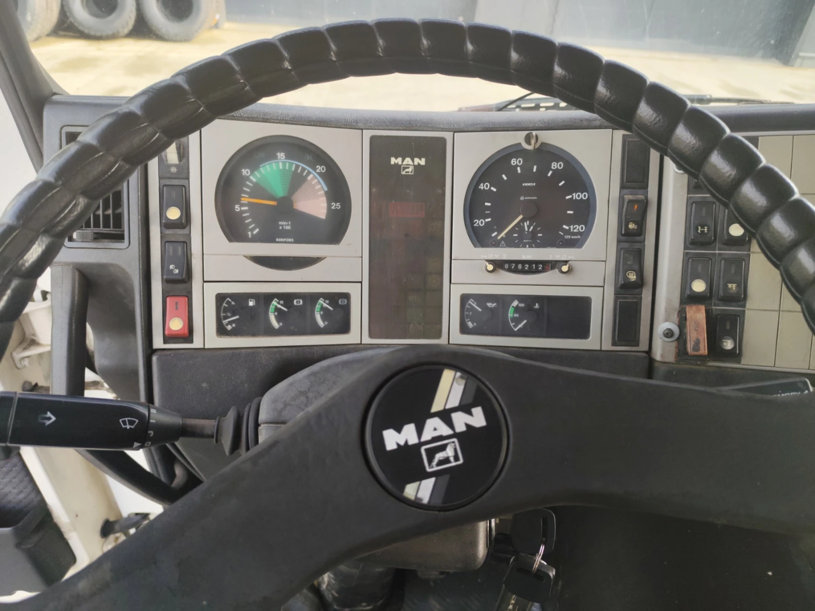 Man 26.403 | Mobile.bg � ����������� 11