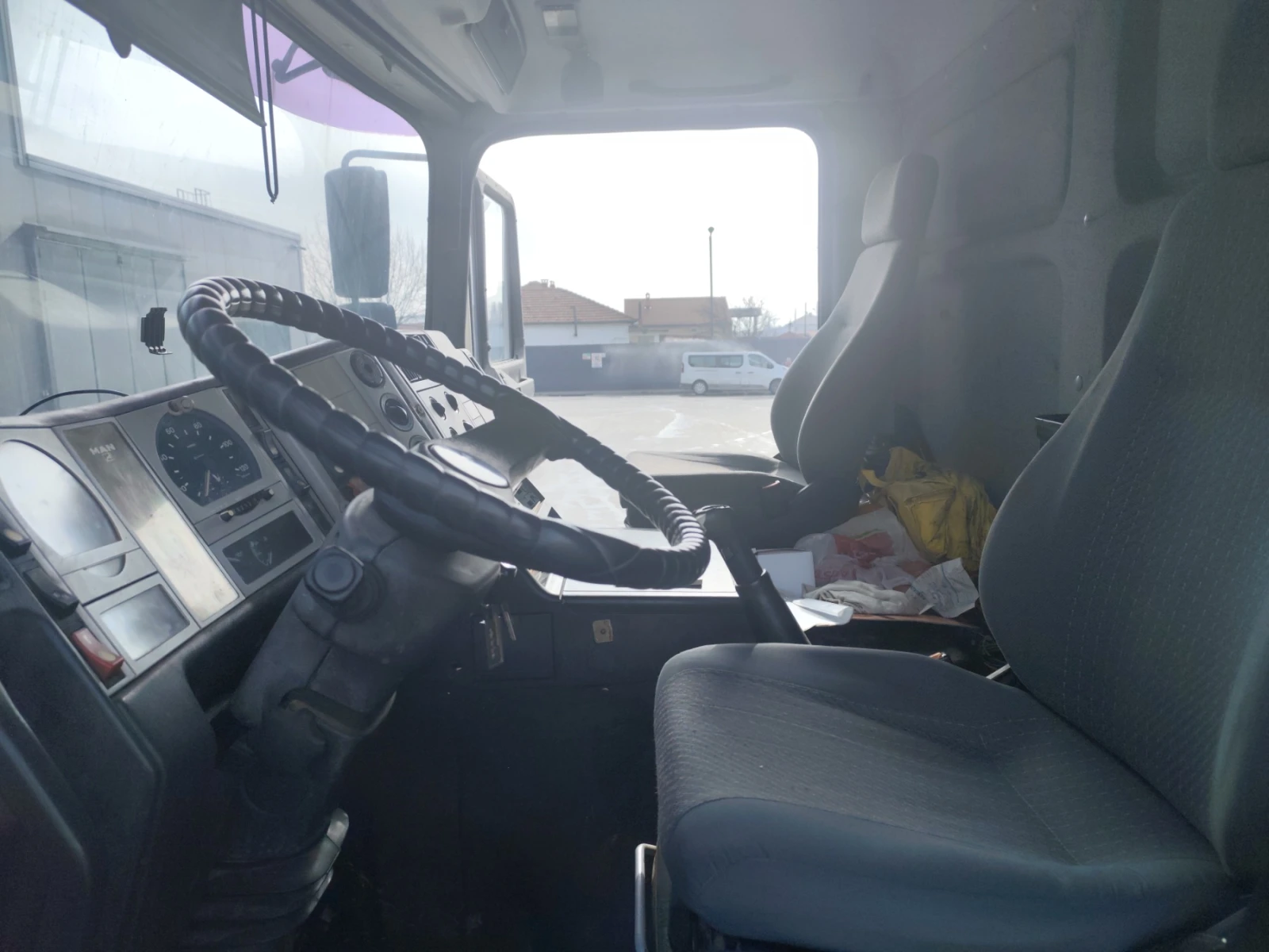 Man 26.403 | Mobile.bg � ����������� 12