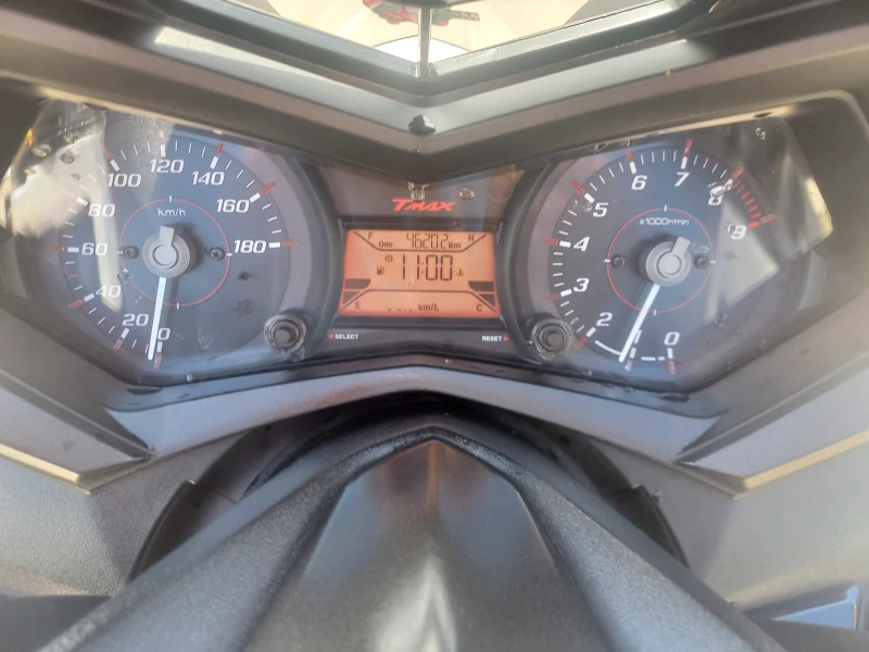 Yamaha T-max 530 ABS LED , снимка 8 - Мотоциклети и мототехника - 50493797